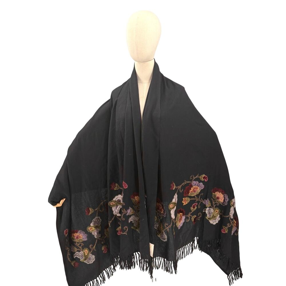 Vintage 90s Malabar Grove Black 100% Wool Velvet Applique Beaded Fringe Shawl